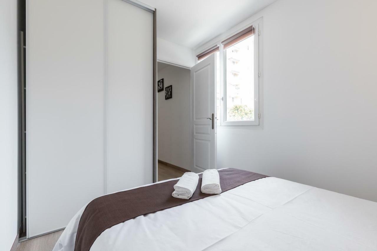 Sleep In Antibes City Center Apartment Ngoại thất bức ảnh