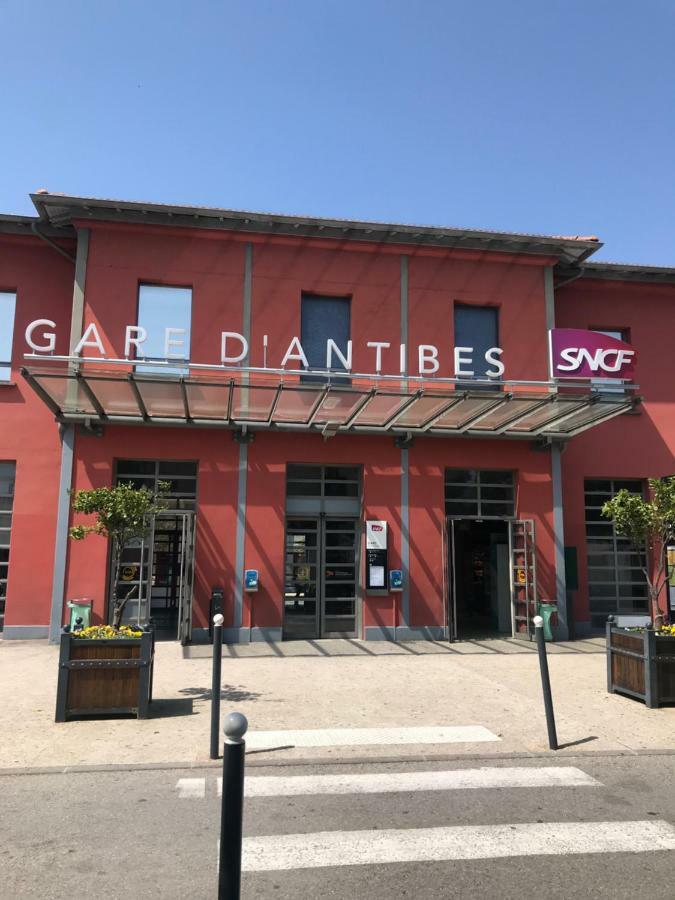 Sleep In Antibes City Center Apartment Ngoại thất bức ảnh