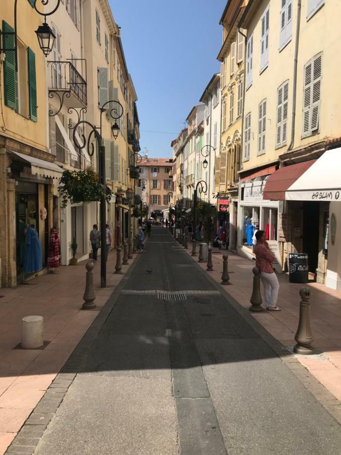 Sleep In Antibes City Center Apartment Ngoại thất bức ảnh